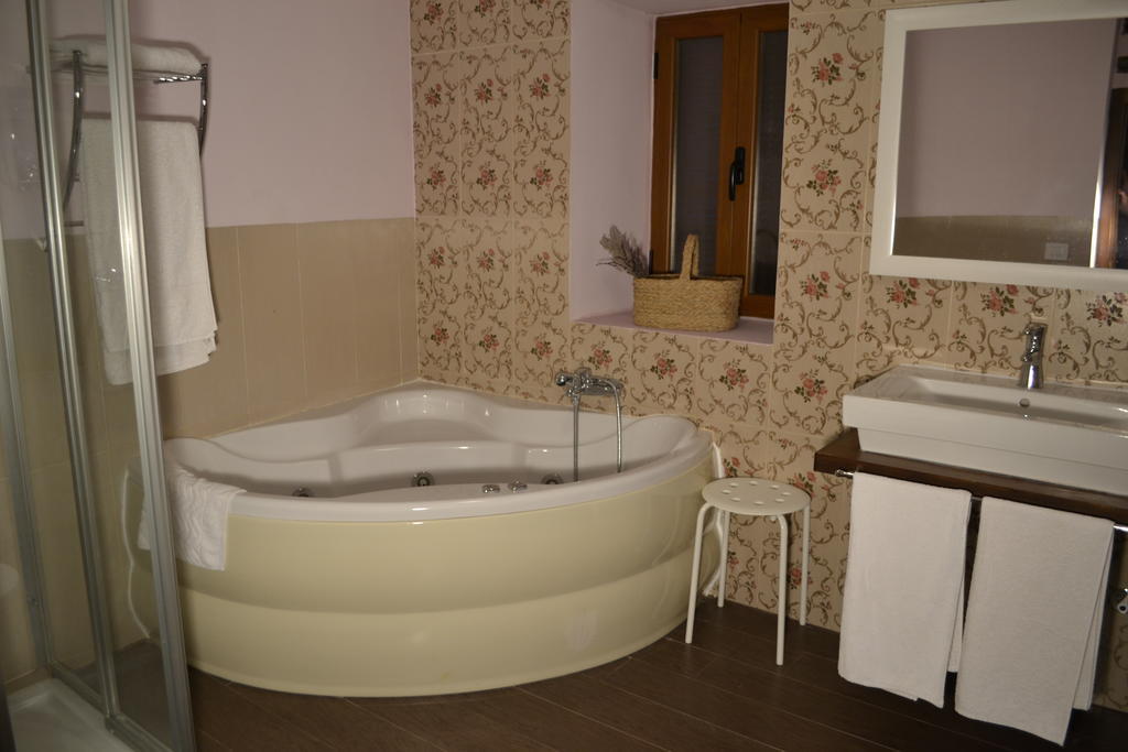 El Pajar De La Abuela Guest House Arcas Bilik gambar
